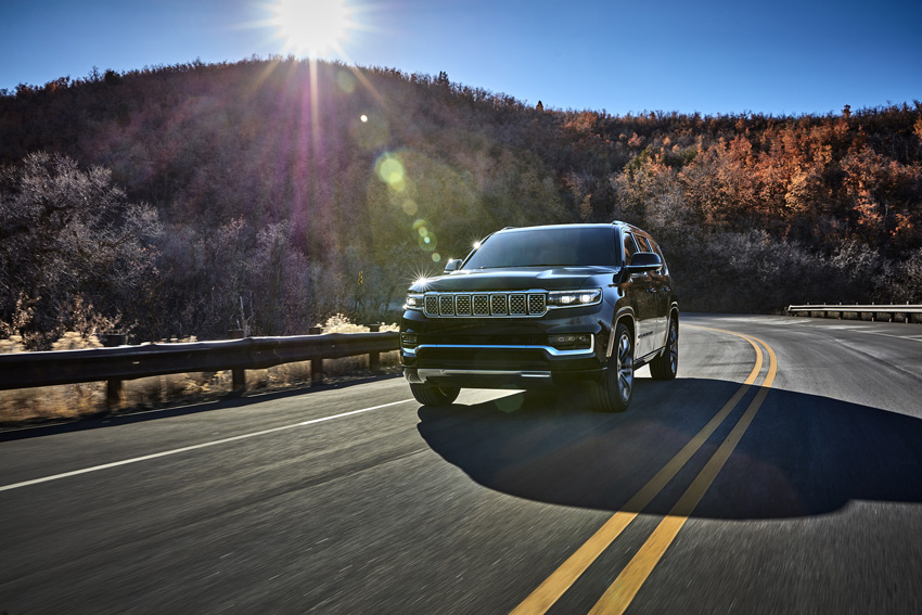 Jeep Grand Wagoneer Series III 2022