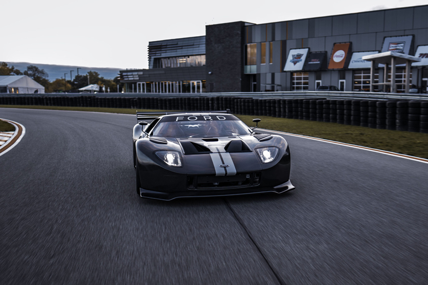 GT1 - Ford GT 2005 reconstruite